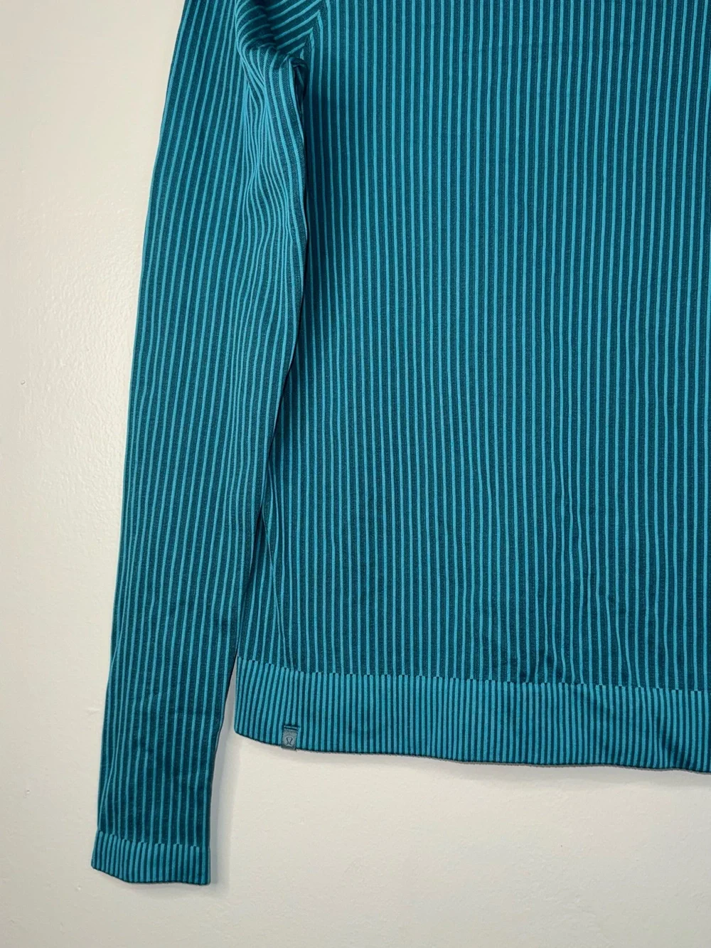 lululemon athletica Teal Ribbed Long Sleeve Pullover